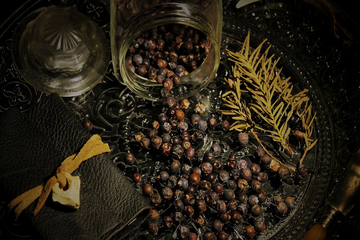 Wacholder Räucherwerk