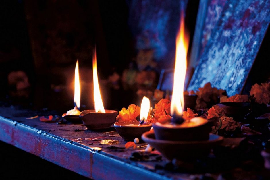 Einen Ahnenaltar errichten