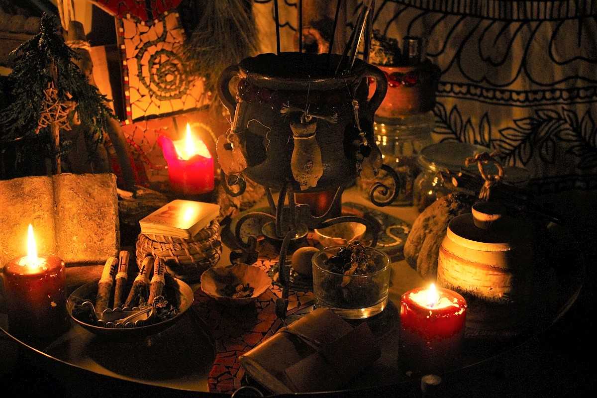 Rauhnachts-Altar einrichten