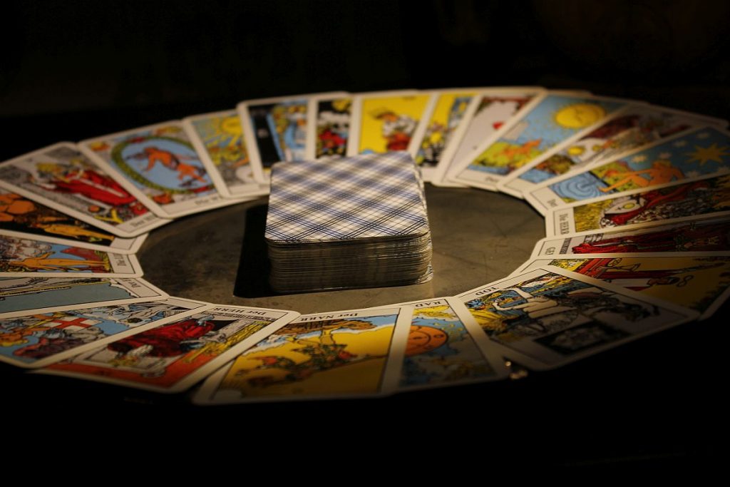 Weissagung der zaubernden Personen